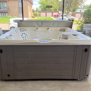marnique 2015 Front View